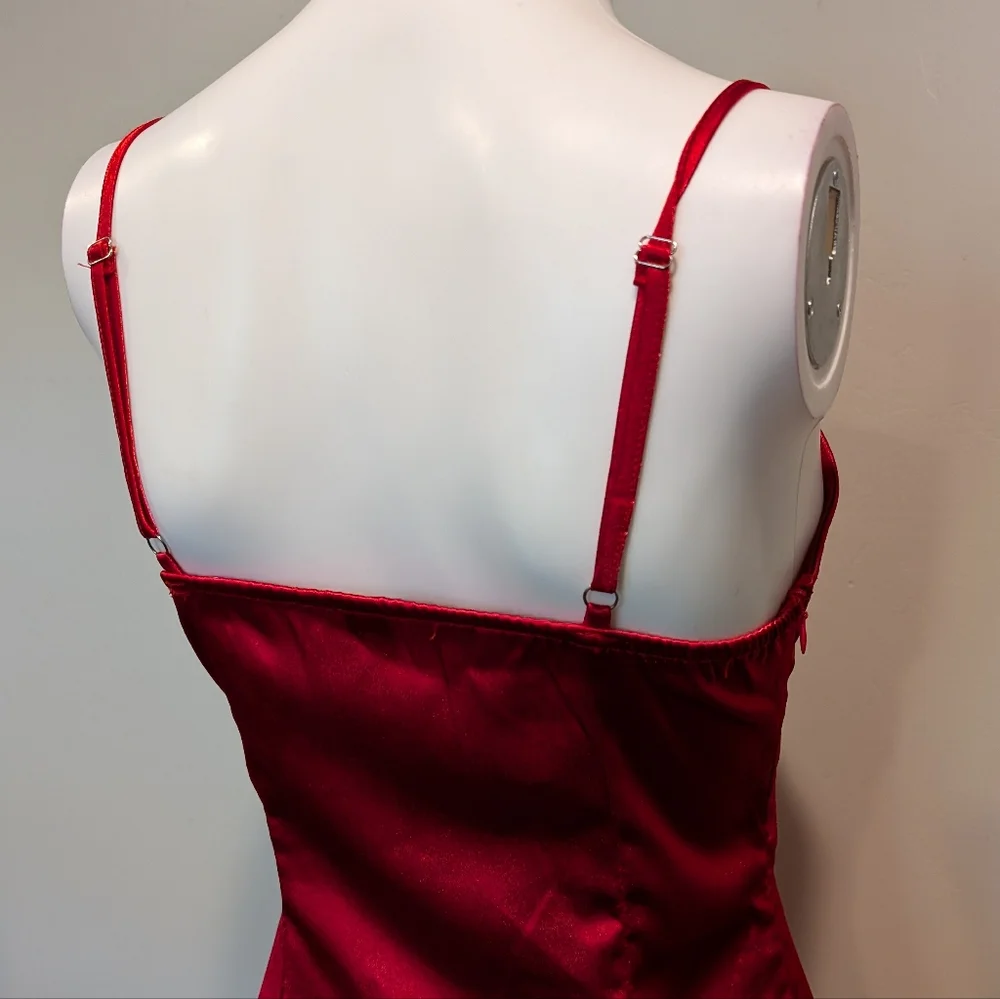 SHEIN shiny red